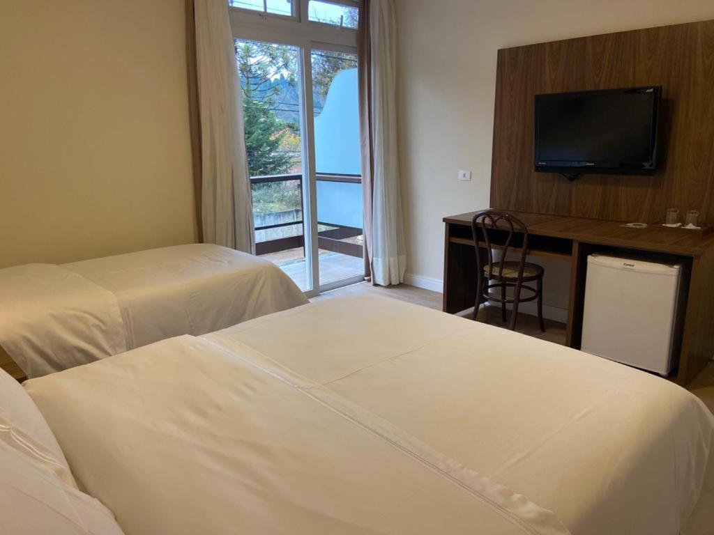 Hotel Chateau Campos do Jordao Dış mekan fotoğraf