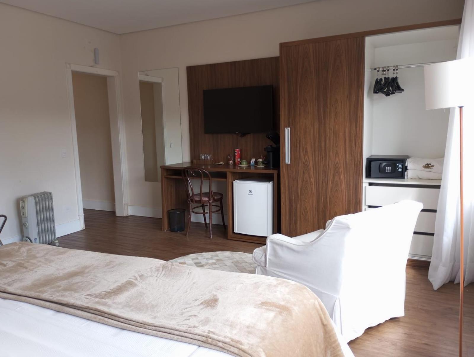 Hotel Chateau Campos do Jordao Dış mekan fotoğraf