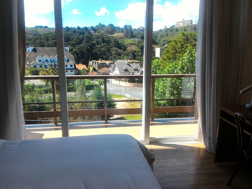 Hotel Chateau Campos do Jordao Dış mekan fotoğraf