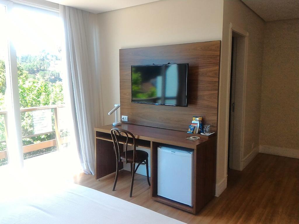 Hotel Chateau Campos do Jordao Dış mekan fotoğraf